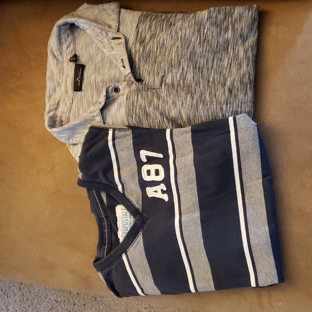Lot of 2 Teen Boy's/Men's shirts.  Size XS/S